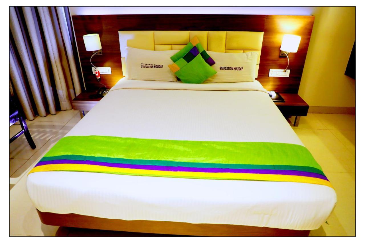 Staycation Holiday Navi Mumbai Exterior photo